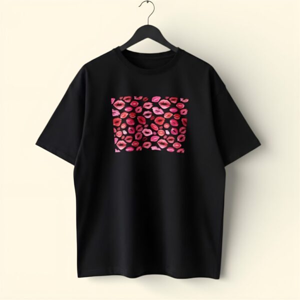 Trendy Red Lips Printed T Shirt for Men and Women
