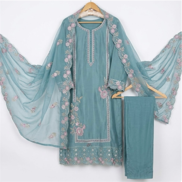 Blue Floral Chiffon Kurta Set with Dupatta and Pants