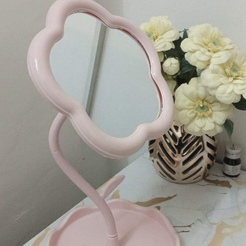 Cute Flower Rotatable Vanity Mirror with Storage Tray