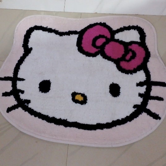 Cute Kitty Cartoon Shaped Floor Mat (Soft Non-Slip Rug)