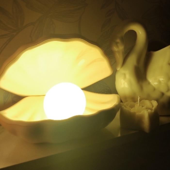 Cute Pearl Shell LED Night Lamp (Pink)